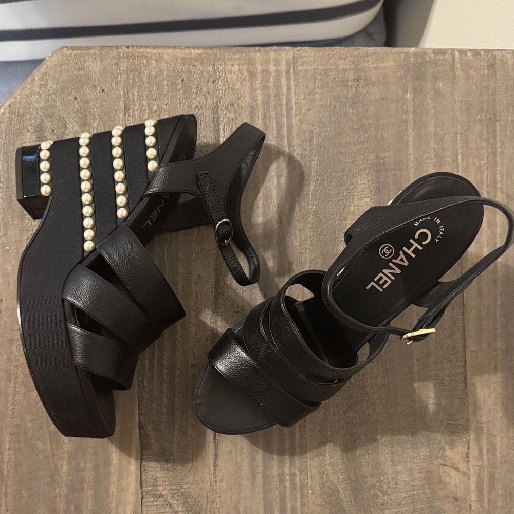 CHANEL Black Platform Sandals with Pearl Accents